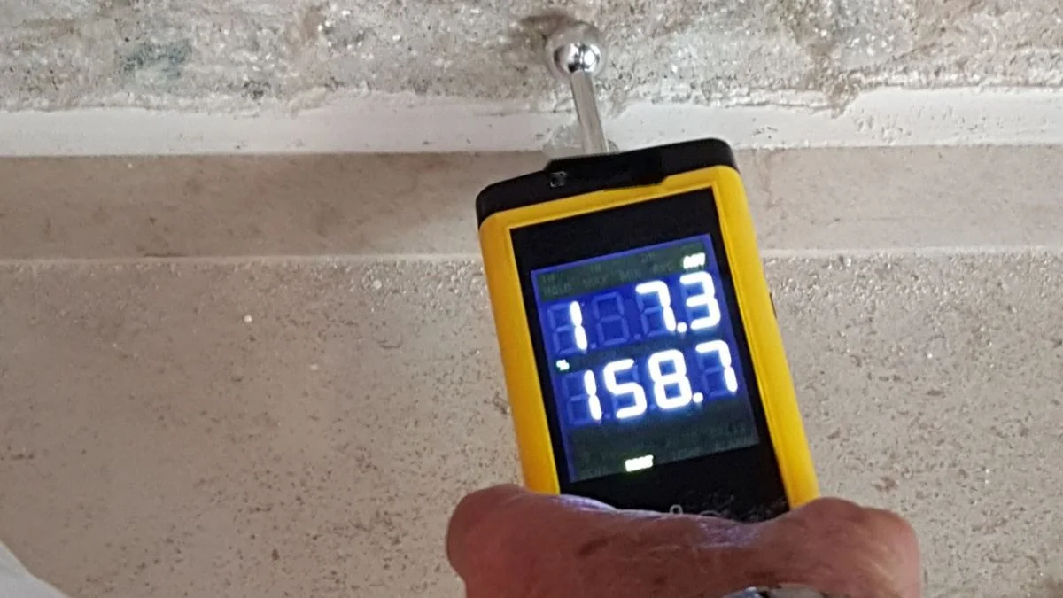 Water extraction and moisture reading after a leak